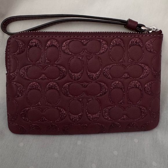 NWOT Boxed Corner Coach Women's Corner Glitter Wallet Burgundy Red Leather - Picture 3 of 9
